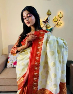 K V INTERNATIONAL Vêtement traditionnel indien réversible à séchage rapide et infroissable pour femme, idéal pour l'automne, les Diwali et les mariages - Product Image 1