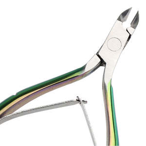 Cortauñas Profesional de Acero Inoxidable de Alta Calidad para Salón, Removedor de Callosidades, Cutículas y Uñas, con Diseño Arcoíris - Product Image 2