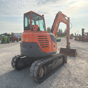 Excavadora de cadenas SV100-1 de 2011 disponible para la venta. Equipo robusto adecuado para la construcción. - Product Image 1