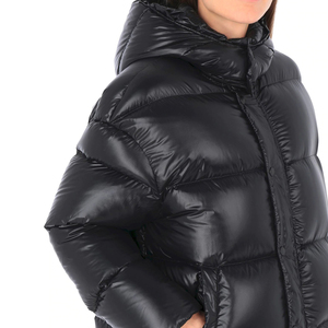 Fabricants de vestes matelassées personnalisées à bulles, style designer, haute qualité, hiver, coupe courte, pour hommes et femmes, en coton, avec capuche amovible - Product Image 4