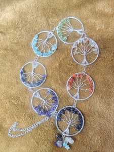 Attrape-rêves Arbre de Vie en pierres précieuses naturelles 7 chakras – Décoration suspendue faite à la main avec fil enroulé et attrape-rêves en cristal - Product Image 6
