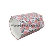 Poubelle décorative ouverte faite à la main en carton PP imprimé au bloc, avec enveloppe en tissu 100 % coton.
