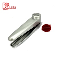 Kwang Hsieh Silver Handmatige Aluminiumlegering Spuitgiet Gepolijste Knoflookpers Ergonomische Handgreep Ecologisch Keukenhulpje Design