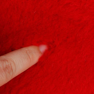 แผ่นรองอานม้าแบบคลาสสิกบุผ้าควิลท์ขายดี พร้อมขนสัตว์ ผู้ผลิตขายส่งแบบกำหนดเองสำหรับอุปกรณ์ขี่ม้า - Product Image 3