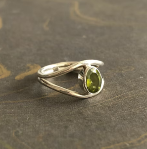 Romantic <b>Statement</b> <b>Ring</b> with Dainty Peridot Gemstone 925 Sterling <b>Silver</b> for Everyday Wear Jewelry - Product Image 2