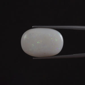 Opale naturelle de bonne qualité certifiée IGI, pierre précieuse blanche en vrac, 10,27 carats, taille coussin 23x15mm, polie, cirée/huileée, légère - Product Image 1
