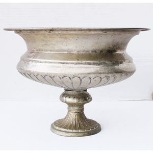 Handmade Silver Floor Vase Art Deco Design Polished Finish Rust Resistant Eco-Friendly Indoor/Outdoor Wedding Party Festival - Product Image 6