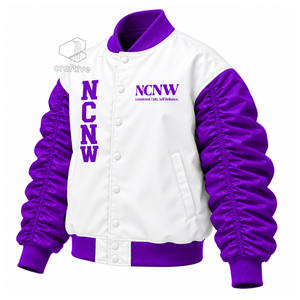 เสื้อแจ็คเก็ตวาร์ซิตี้สีขาวม่วงสำหรับผู้หญิง NCNW  ตกแต่งด้วยตัวอักษรกรีก  ติดกระดุมด้านหน้า  แขนพองจีบ  ทรงบอมเบอร์สไตล์วิทยาลัย - Product Image 2