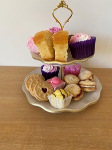 Luxury Handmade Resin <b>Cake</b> Stand with Gold Rim Decorative Dessert Display Plate - Product Image 5