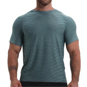 T-shirt de sport pour homme, coupe ajustée, manches courtes, écologique, séchage rapide, respirant, impression sérigraphique, tricoté - Product Image 1