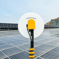 Brosse de nettoyage de panneaux solaires à tête unique avec perche télescopique 3,5m 5,5m 7,5m pour le lavage de modules photovoltaïques