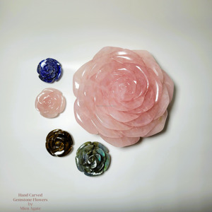 Sculpture florale en quartz rose naturel sculptée à la main, art en cristal naturel, objet de collection, thème floral, sculpture en relief, artisanat en gros - Product Image 2