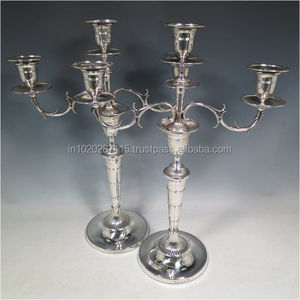 Candélabre en aluminium magnifiquement conçu parfait pour la décoration de table de dîner événements fêtes et intérieurs de maison de luxe - Product Image 2