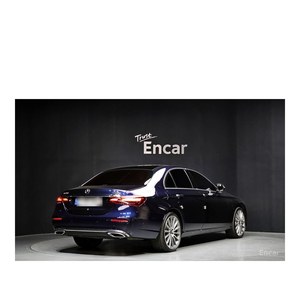 Mercedes-Benz Clase E E450 4MATIC Exclusive Septiembre 2021 53,404 km Volante a la Izquierda Caja de Cambios Automática Cámara Trasera - Product Image 2