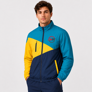 Chaqueta cortavientos para hombre con cierre completo, capucha ajustable y ajuste cómodo para actividades al aire libre y casuales. - Product Image 5