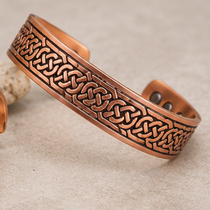 Pulsera Magnética de Cobre Puro con Tejido Infinito Artesanal, Joyería Metálica de Diseño Exquisito, Regalo Promocional Novedoso - Product Image 3