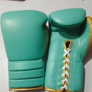 Guantes de Boxeo Profesionales de Cuero Hechos a Medida de Alta Calidad, con Absorción de Humedad y Cierre de Gancho y Bucle en la Muñeca para Entrenamiento - Product Image 2