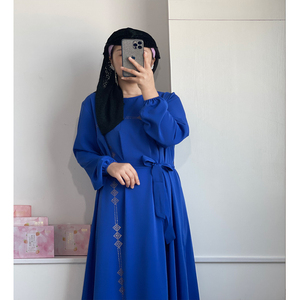 Vestidos Elegantes para Mujer al por Mayor, Vestidos Modestos con Mangas, Diseño de Lujo con Pedrería Dorada de Oriente Medio, Dubái, Abaya Árabe Larga para Mujer - Product Image 4