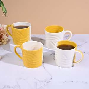Ensemble de 4 tasses en céramique Sunstone Yellow Coastal Wave - Product Image 5