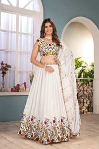 Ramdev Trading lehenga choli แบบดั้งเดิมของผู้หญิงปักสีซับซ้อน CXC วัสดุ georgeet ปลอมสำหรับงานแต่งงาน Diwali - Product Image 3