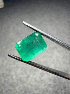 Émeraude naturelle zambienne de 4,26 carats, taille octogonale, pierre précieuse en vrac certifiée, émeraude verte pour bijoux fins, bague, pendentif, vente en gros - Product Image 4