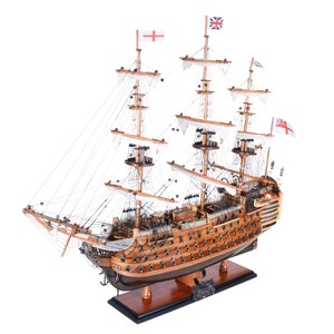 T033 - Maqueta de Barco HMS Victory Pintada a Mano, Decoración de Mesa Duradera de Madera, Hecha en Vietnam, 75Lx24Wx65Hcm - Product Image 2