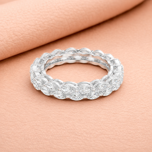 Bague d'éternité en diamants Marquise célestes en or jaune, or blanc et or rose, bague de mariage empilable de luxe - Product Image 2