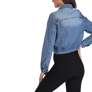 Chaquetas de mezclilla transpirables personalizadas OEM para mujer, chaqueta vaquera básica de manga larga de gran tamaño con botones y bolsillos, chaqueta de talla grande - Product Image 2