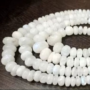 Perles Rondelles de Pierre de Lune Arc-en-ciel Naturelle Blanche de Haute Qualité, 6-12mm, Lisses et Simples, Fils de 8 Pouces de Long - Product Image 1