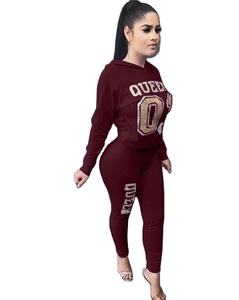 Ensembles d'entraînement 2 pièces d'hiver personnalisés en gros pour les femmes conception ample polaire survêtement respirant sweats à capuche grande taille chaleur - Product Image 1