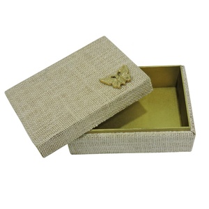 Boîte à bijoux en jute multicolore personnalisable de luxe de haute qualité emballage cadeau en gros de texture de jute pour bijoux - Product Image 4
