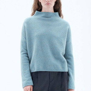 Suéteres de Mujer en Oferta, Suéteres Ajustados, Cómodos y Estilo Pullover para Mujer - Product Image 1