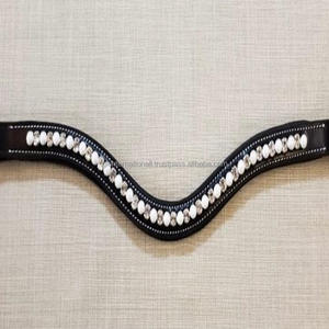 Banda de cejas de caballo con forma de onda acolchada negra en tamaños de mazorca completos con cadena de cristal negro y transparente alterna Fabricante Mayorista - Product Image 5