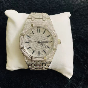 Montre de luxe pour homme adulte en acier inoxydable avec mouvement mécanique, boîtier rond, cadran en verre, bracelet argenté, 41 mm - Product Image 1