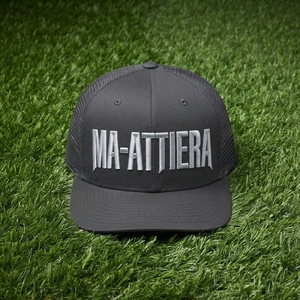 Gorra Trucker Gris Carbón para Hombre, con Logotipo Bordado Personalizado, Malla Trasera, Ajustable, Estilo Urbano - Product Image 5