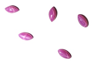 Rubis Étoilé Rose Taille Marquise 3x6 mm 1 Carat Créé en Laboratoire Poli Opaque Cabochon avec Effet Étoile à 6 Branches pour la Fabrication de Bijoux - Product Image 3