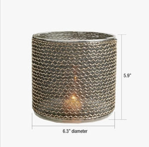 Portavelas de Lujo Hecho a Mano, Ecológico, de Malla Metálica con Cuentas, Diseño Geométrico Cilíndrico, Elegante Centro de Mesa - Product Image 3