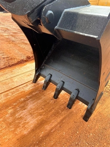 Excavatrice hydraulique 101HP ZX135US-6 prête pour les travaux de construction civile lourde - Product Image 4