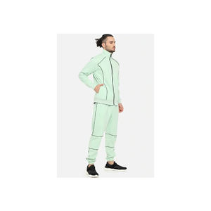 Ensemble de survêtement imprimé à capuche pour homme – Polaire de haute qualité, coupe-vent, respirant, écologique – Deux pièces : pantalon de jogging décontracté pour l'extérieur - Product Image 3