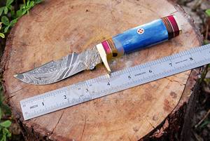Cuchillo de Caza de Acero de Damasco Hecho a Mano, Más Vendido, con Mango de Hueso y Funda de Cuero, Cuchillo de Supervivencia para Acampar al Aire Libre con Afilado Extremo - Product Image 4