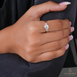 2.55CT Luxury Round Brilliant Cut Lab Grown Diamond Engagement <b>Ring</b> with Round Side Diamonds Three <b>Stone</b> Bridal Wedding <b>Ring</b> - Product Image 5