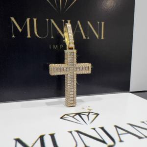 Colgantes y Dijes Finos, Colgante de Cruz con Diamantes VVS, Colgantes Chapados en Oro para Hombre, Joyería Cristiana Hiphop con Corte Baguette para Fiesta - Product Image 1