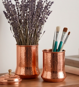 Ensemble de 3 pots à épices en cuivre faits à la main avec couvercles, design rond classique, pour le rangement en cuisine et la présentation à table - Product Image 5