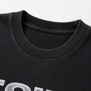 T-shirt Oversize Unisexe Vintage Streetwear Effet Délavé Acide avec Logo Strass Tricoté sur le Devant – Marque Américaine Scintillante - Product Image 3