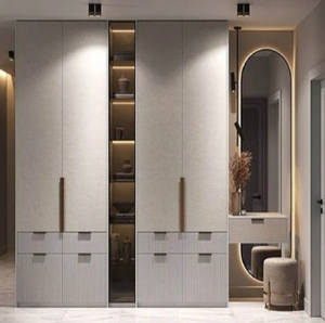 Armoire rustique en bois massif à 2 portes avec panneaux en verre treillis et tiroirs inférieurs, disponible à prix de gros. - Product Image 2