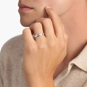 Bague de mariage pour homme en or rose 14 carats avec diamant taille princesse serti en canal - Product Image 4