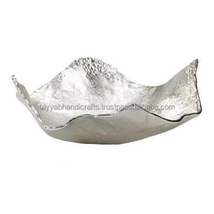 ถาดเสิร์ฟอาหารโลหะงานหัตถกรรมดีไซน์รูปใบไม้สุดสร้างสรรค์ถาดสำหรับของขวัญเดือนรอมฎอน - Product Image 2