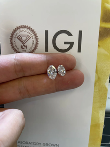 เพชรทรงรี Imperial Signature 4.00 - 4.10 กะรัต เพชรเลี้ยงในห้องปฏิบัติการ รับรองโดย IGI สี D F ความสะอาด VVS2 VS1 เพชร CVD คุณภาพพรีเมียม - Product Image 3