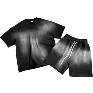Conjunto de 2 piezas de verano para hombre OEM, estilo urbano, con logo personalizado, de algodón, lavado ácido, estampado vintage, efecto desgastado por el sol, camiseta y pantalones cortos. - Product Image 1