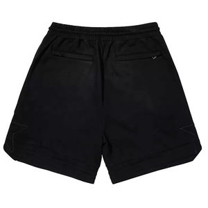 Shorts en polyester uni pour hommes sur mesure, fabrication sur mesure, impression personnalisée, haute qualité, coupe ample, séchage rapide, respirant, pour un style décontracté de rue - Product Image 1